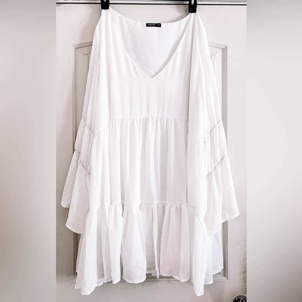 SHEIN Elegant White Long Sleeve Dress